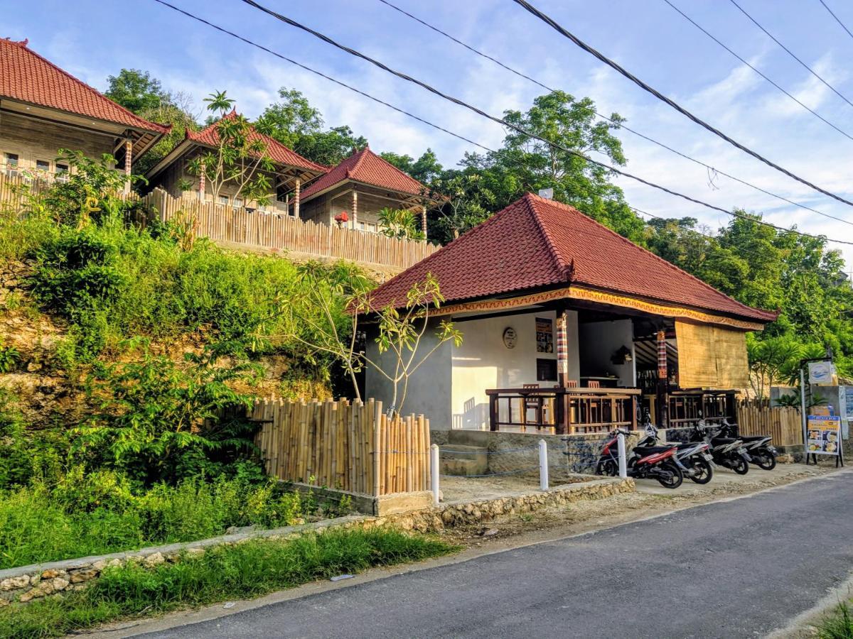 Mesari Hut Lembongan Hotel Exterior photo